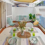 Velero Attic By Hello Homes * Sitges